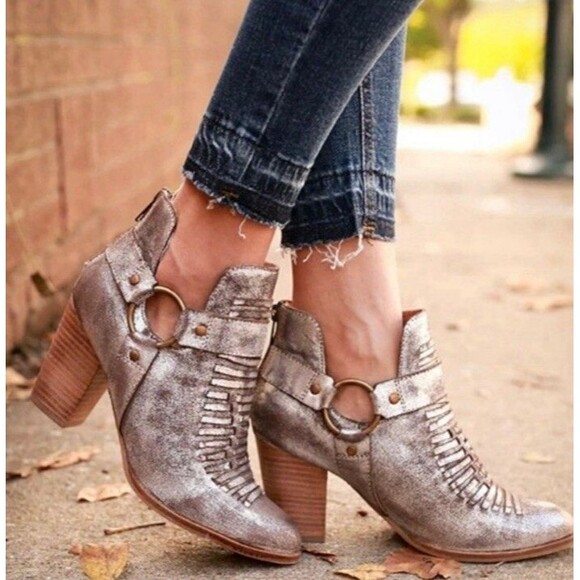 Ariat Unbridled Metallic Leather Jaelle Western Ankle Boots Harness Rodeo 8 M - Picture 2 of 15